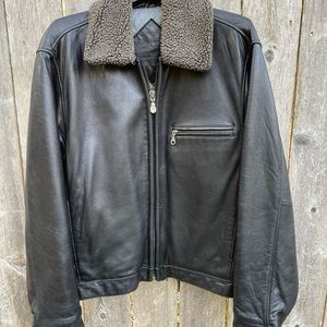 Lambskin jacket with removable Sherpa collar